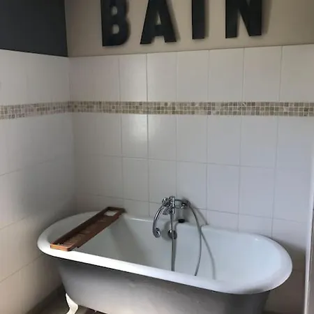 Maison Vendeenne A 5 Min Du Bord De 度假居 Saint-Hilaire-la-Forêt