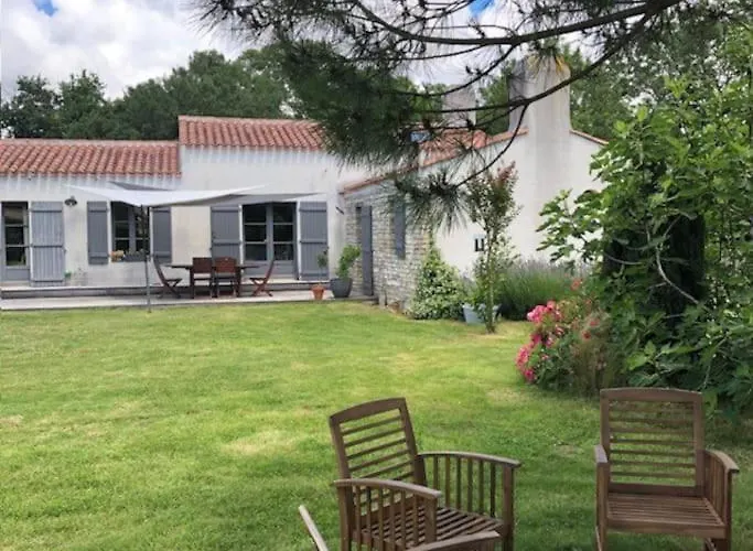 Maison Vendeenne A 5 Min Du Bord De Semesterbostad